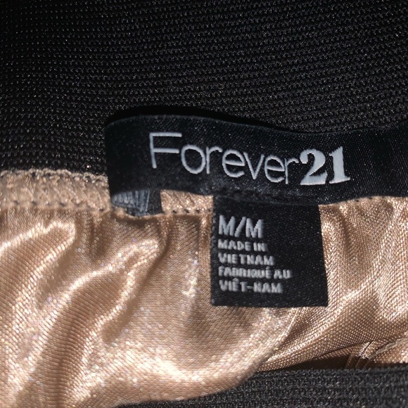 Forever 21 short skirt - Picture 2 of 2